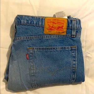 Levi jeans
